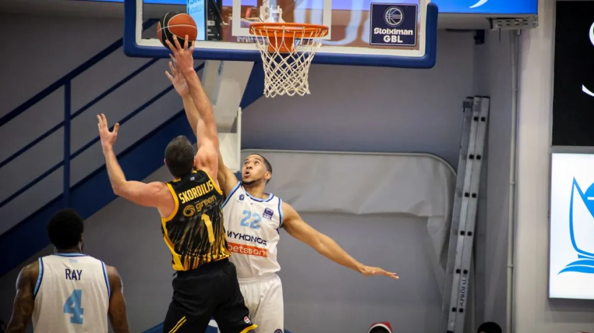 Η ΑΕΚ πήρε το θρίλερ στη Μύκονο επικρατώντας με 77-76