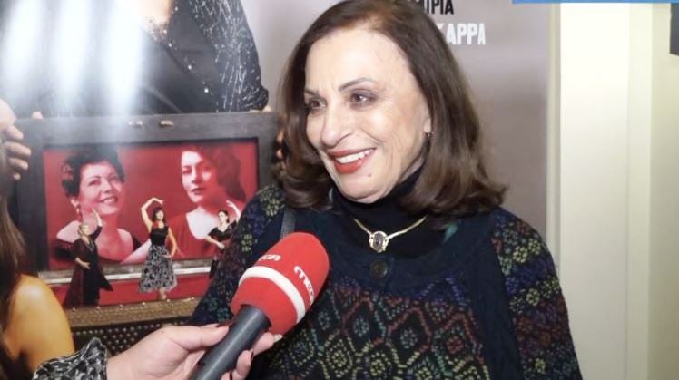 Χάρις Αλεξίου: Η βραδινή έξοδος στο θέατρο και η αποκάλυψη για το επαγγελματικό βήμα της