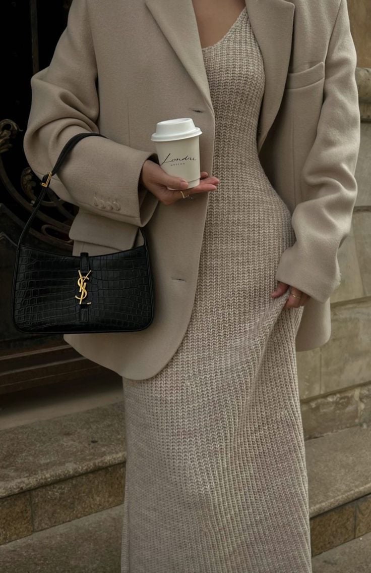 Το φόρεμα που θα φοράς non-stop αυτόν τον χειμώνα