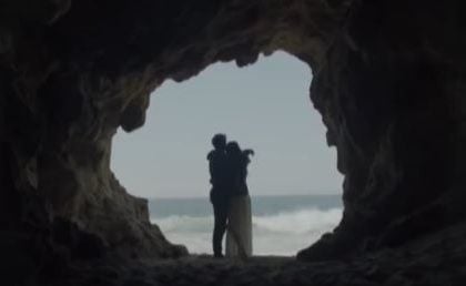 Ο χωρισμός πριν από την Πρωτοχρονιά είναι η νέα… τάση στις σχέσεις