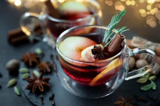 Ζεστό, αρωματικό κρασί