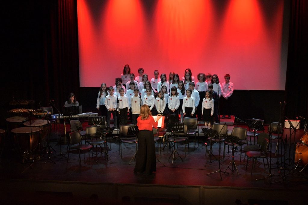 Μάγεψαν τα μουσικά σύνολα του Δημοτικού Ωδείου Πατρών (ΦΩΤΟ)