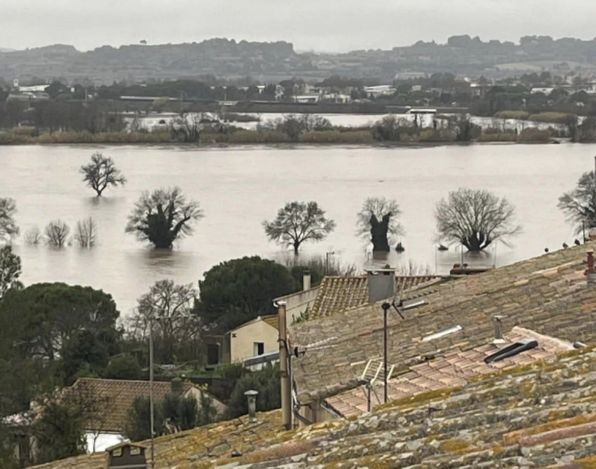 Σφοδρή κακοκαιρία πλήττει τη Γαλλία