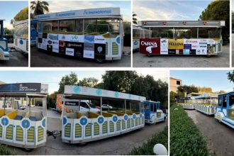 Το Χριστουγεννιάτικο Τρενάκι έφτασε στην Πάτρα - Πρωτοβουλία του Εμπορικού Συλλόγου