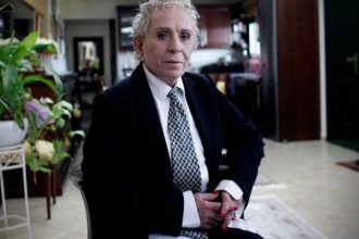 Πέθανε η «Σούλα»: Η Χρυσούλα Αλευρίδου και οι οίκοι ανοχής που σημάδεψαν τη Λάρισα