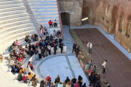 Το Πάρκο Εκπαιδευτικών Δράσεων του Δήμου ξενάγησε πολίτες στην Άνω Πόλη και την αρχαία ιστορία της Πάτρας