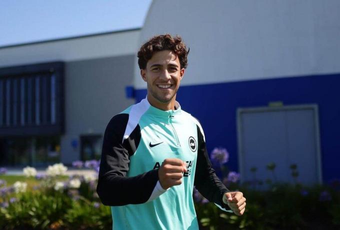 Χίρτσελερ για Κωστούλα: «Έχει επιταχύνει την εξέλιξή του, είμαστε ικανοποιημένοι με την πρόοδό του»