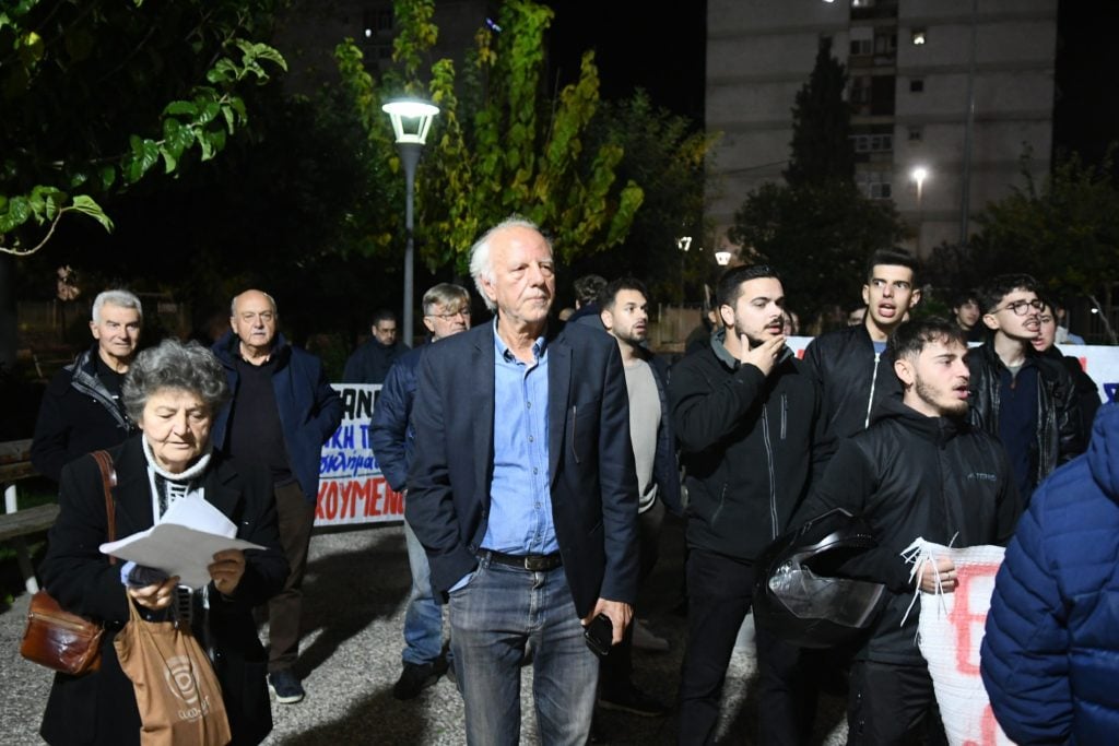 Αντιφασιστική συγκέντρωση στην πλατεία Εργατικών Κατοικιών Ταραμπούρα (ΦΩΤΟ)