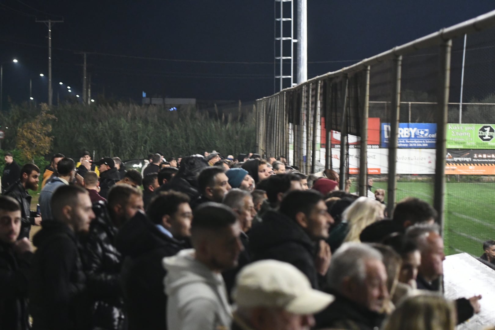 Πάτρα: Σοβαρά επεισόδια μετά τον αγώνα Ατρομήτου-Αχαϊκής