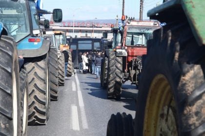 Αγρότες: Διπλό μπλόκο στην Αιτωλοακαρνανία το Σάββατο
