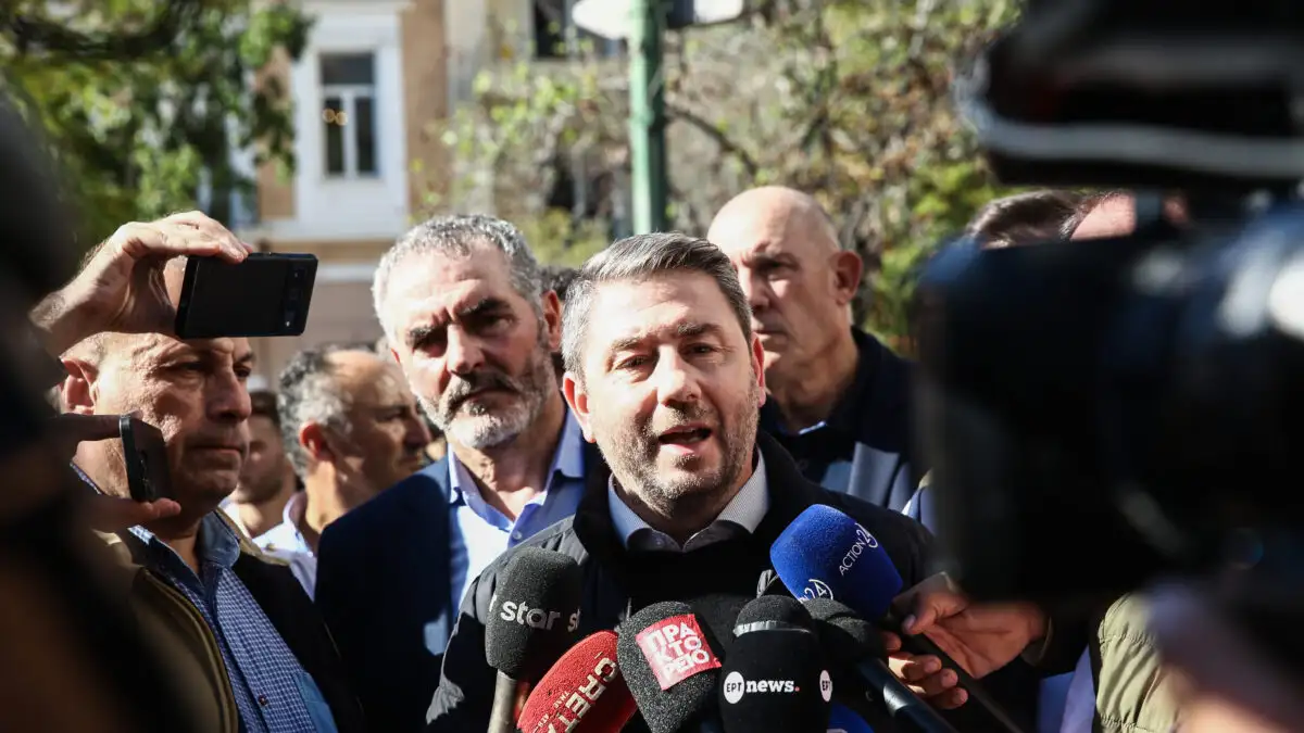 Κυκλοφοριακό και αγρότες στην ατζέντα του ΠΑΣΟΚ: Στα μπλόκα αυτή την εβδομάδα ο Νίκος Ανδρουλάκης