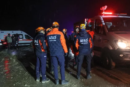 Τουρκία: Εξέπεμψε SOS το αεροσκάφος που μετέφερε τον αρχηγό του Γενικού Επιτελείου της Λιβύης – Τα πρώτα στοιχεία για τη συντριβή