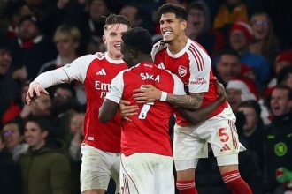 Premier League: Με δύο αυτογκόλ γλίτωσε η Άρσεναλ από μέγα κάζο