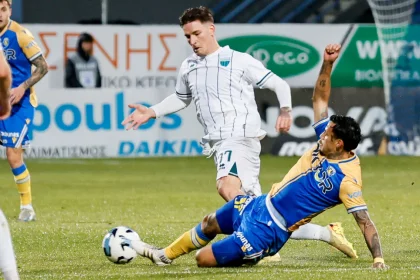 «Όρθιος» και στην Τρίπολη ο Λεβαδειακός