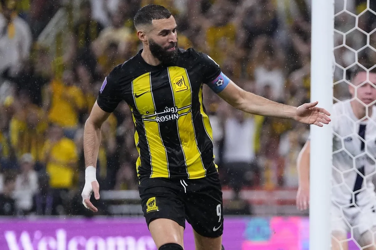 Μπενζεμά: Η Λιόν ονειρεύεται την επιστροφή του Γάλλου κανονιέρη