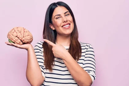 4 απλές συνήθειες που κάνουν το μυαλό μας 8 χρόνια νεότερο