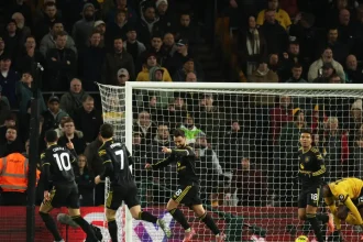 Γουλβς – Μάντσεστερ Γιουνάιτεντ 1-4: «Έπιασε» 5άδα η ομάδα του Αμορίμ με επιβλητικό διπλό στην Premier League