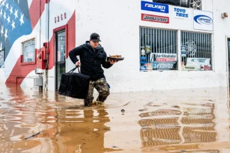 Σφοδρή χειμερινή καταιγίδα σαρώνει την Καλιφόρνια: Πλημμύρες, διασώσεις και κατάσταση έκτακτης ανάγκης σε έξι κομητείες
