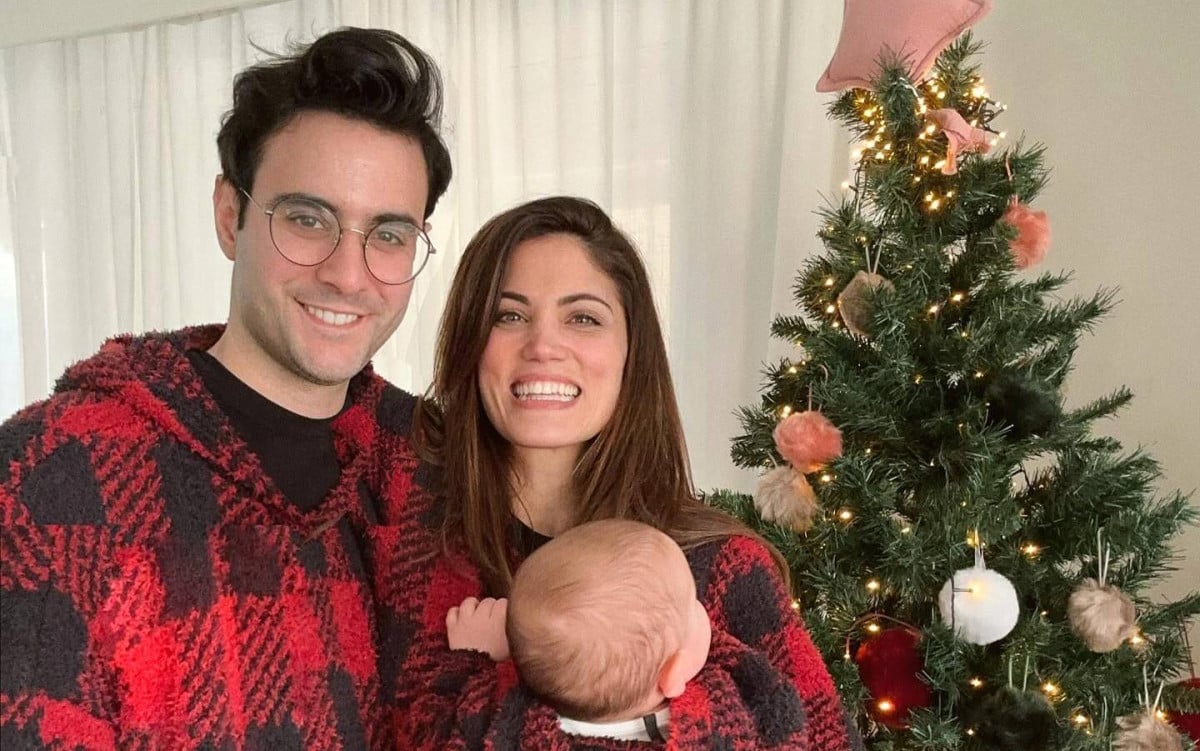 Μαίρη Συνατσάκη: Χριστούγεννα με αντιπυρετικά, αγκαλιές και νυχτερινές παρηγοριές - 40,1 ανέβασε η Ολίβια