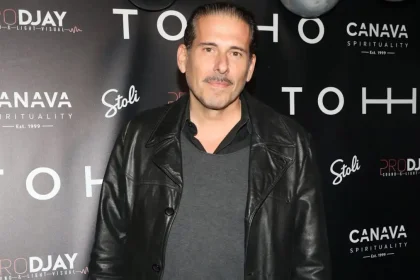 Διαμαντής Καραναστάσης: «Θα δείτε πολύ σπουδαία πράγματα να έρχονται στο θέατρο - Θα επιστρέψω και τηλεοπτικά»