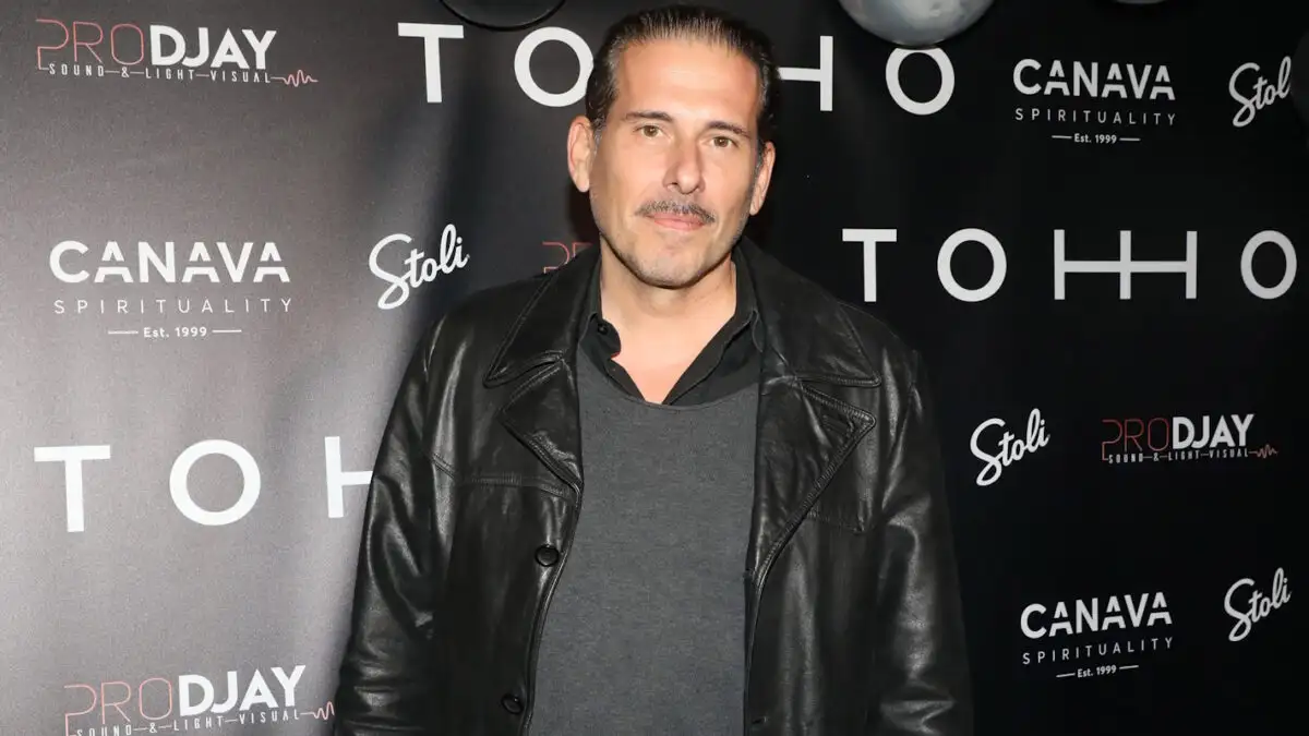 Διαμαντής Καραναστάσης: «Θα δείτε πολύ σπουδαία πράγματα να έρχονται στο θέατρο - Θα επιστρέψω και τηλεοπτικά»