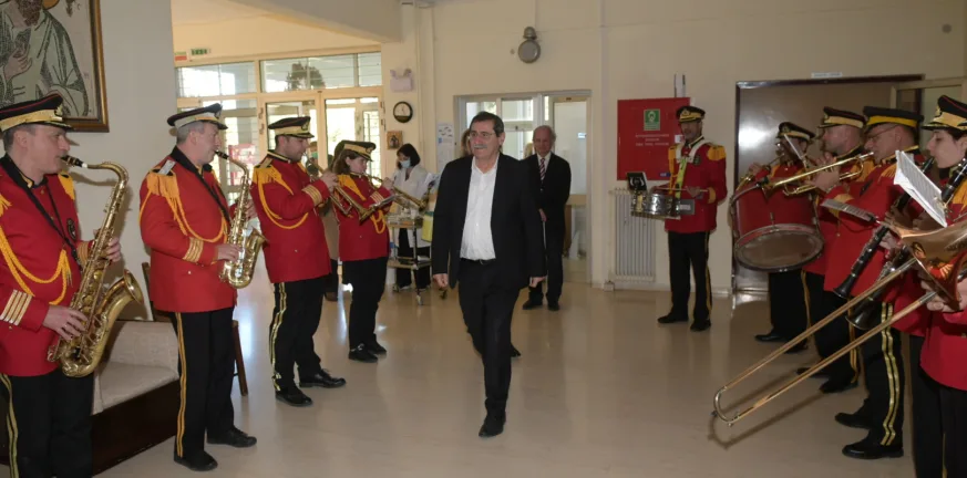 Ο Δήμαρχος θα επισκεφθεί τη Δευτέρα Ιδρύματα της Πάτρας