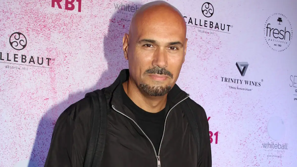 Δημήτρης Σκουλός: Μιλάω συνέχεια με την Ηλιάνα Παπαγεωργίου, με την Έλενα Χριστοπούλου ήμουν για καφέ πριν από μια εβδομάδα