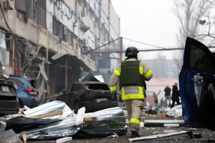 Ουκρανία: Φονική ρωσική πυραυλική επίθεση στην πόλη Ντνίπρο με 4 νεκρούς και 22 τραυματίες