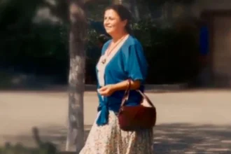 Συνέλαβαν τον γιο της Ελένης Παπαδοπούλου για τη δολοφονία στο Κολωνάκι: Πρώτα τη νάρκωσε και μετά την έκαψε, ο μητροκτόνος είχε χρέη €400.000 - Τον "έκαψαν" οι αντιφάσεις