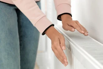 Επίδομα θέρμανσης: Σήμερα η πίστωση της προκαταβολής, πόσα μπαίνουν στους λογαριασμούς και ποιοι πληρώνονται