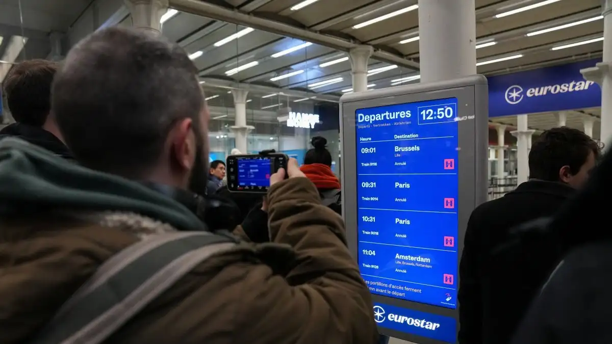 Eurostar: Ξεκινήσουν πάλι τα δρομολόγια στη σήραγγα της Μάγχης