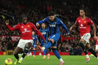 Μάντσεστερ Γιουνάιτεντ – Μπόρνμουθ 4-4: Χωρίς νικητή η ματσάρα με δύο ανατροπές στο «Ολντ Τράφορντ»