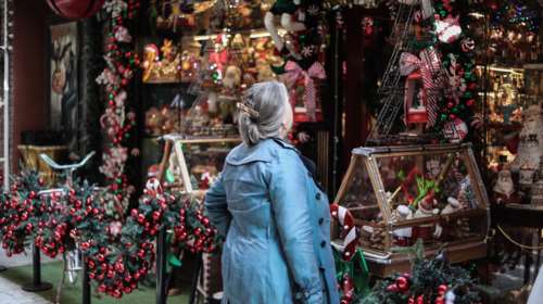 Πάτρα: Το σημερινό εορταστικό ωράριο των καταστημάτων – Πως θα λειτουργήσουν τις επόμενες ημέρες