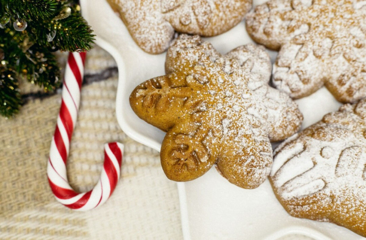 Το μυστικό για αφράτα και σωστά ψημένα χριστουγεννιάτικα κουλουράκια