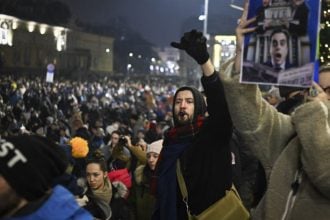 Βουλγαρία: Χιλιάδες πολίτες διαδήλωσαν κατά της διαφθοράς