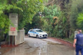 Ξεσπά η ανιψιά του ιδιοκτήτη του κάμπινγκ στη Φοινικούντα: «Ο ξάδερφός μου μετά την διπλή δολοφονία ένιωθε βασιλιάς»