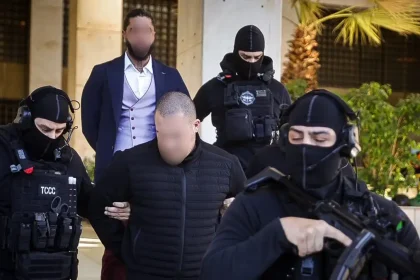 Διπλό φονικό στη Φοινικούντα: Προφυλακιστέοι ο ανιψιός του ιδιοκτήτη κάμπινγκ και ο επιχειρηματίας