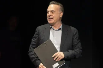 Φώτης Σεργουλόπουλος: Δεν έχει υπάρξει άνθρωπος που έχει επηρεάσει τόσο πολύ την τηλεόραση όσο ο Γιώργος Καπουτζίδης