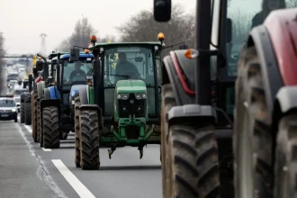 Οι συνταξιούχοι της Αχαΐας στηρίζουν τους αγρότες