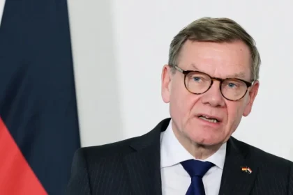 Η εκεχειρία στην Ουκρανία δεν θα θέσει τέλος στη ρωσική απειλή, δηλώνει ο Γερμανός υπουργός Εξωτερικών