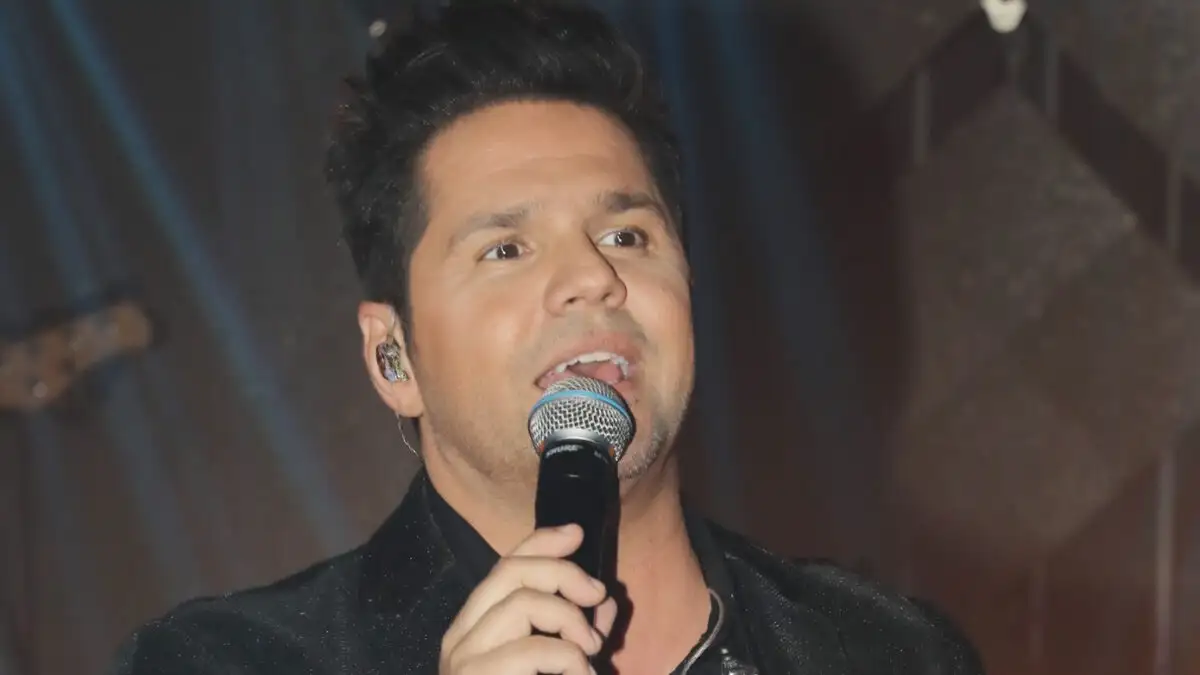 Ο Γιώργος Τσαλίκης διέκοψε συναυλία του γιατί νόμιζε ότι τον σημαδεύουν με όπλο ΒΙΝΤΕΟ