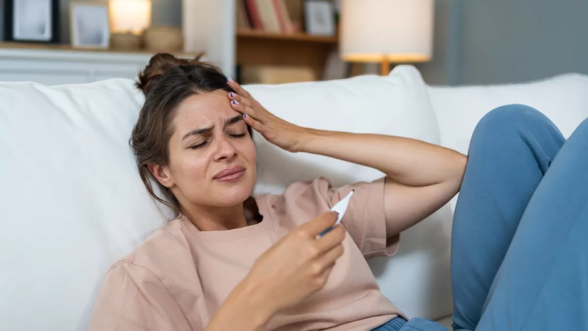 Eπτά oδηγίες προστασίας για γρίπη, κορωνοϊό και RSV από τον ΕΟΔΥ