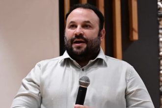 Νίκος Μοίραλης: Κλειστά σπίτια ή κλειστοί δρόμοι;