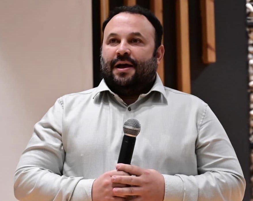 Νίκος Μοίραλης: Κλειστά σπίτια ή κλειστοί δρόμοι;