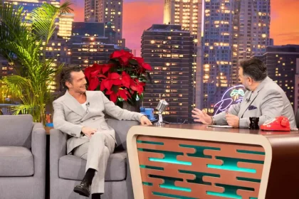 Ιωάννης Παπαζήσης και Έλενα Χαραλαμπούδη απόψε καλεσμένοι στο «The 2Νight Show»