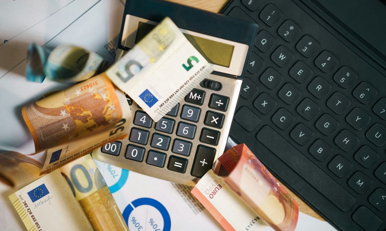 Συντάξεις Ιανουαρίου: Χριστουγεννιάτικο «δώρο» - Νωρίτερα οι πληρωμές