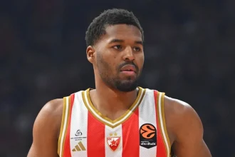 Ερυθρός Αστέρας - Βίρτους Μπολόνια 90-89