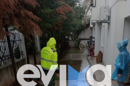 Η κακοκαιρία Byron σφυροκοπά την Εύβοια: «Θάφτηκαν» στη λάσπη χωριά, φούσκωσαν ποτάμια – Προβλήματα και στη Χαλκίδα