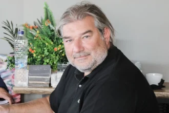 Καραχάλιος: Ποιοι αξίζουν να ηγηθούν του Κινήματος των Τεμπών