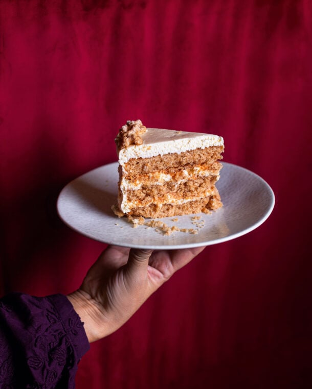 Καρυδόπιτα με τυρί κρέμα από τον Στέλιο Παρλιάρο